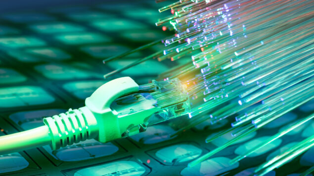 Famosos Investem: Justiça Libera Venda da Oi para BTG na V.tal