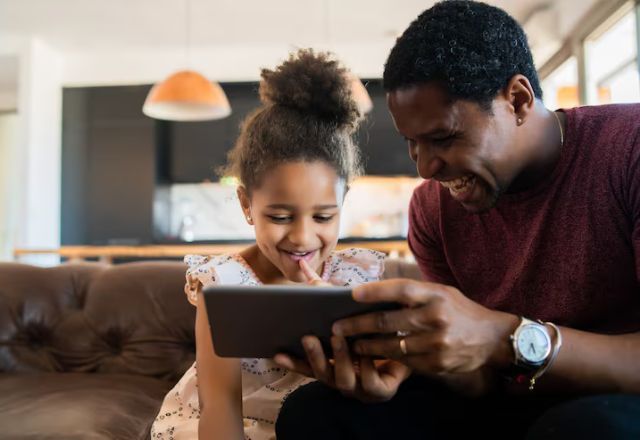 Controle Parental: A Eficácia da Presença dos Pais na Internet da Criança