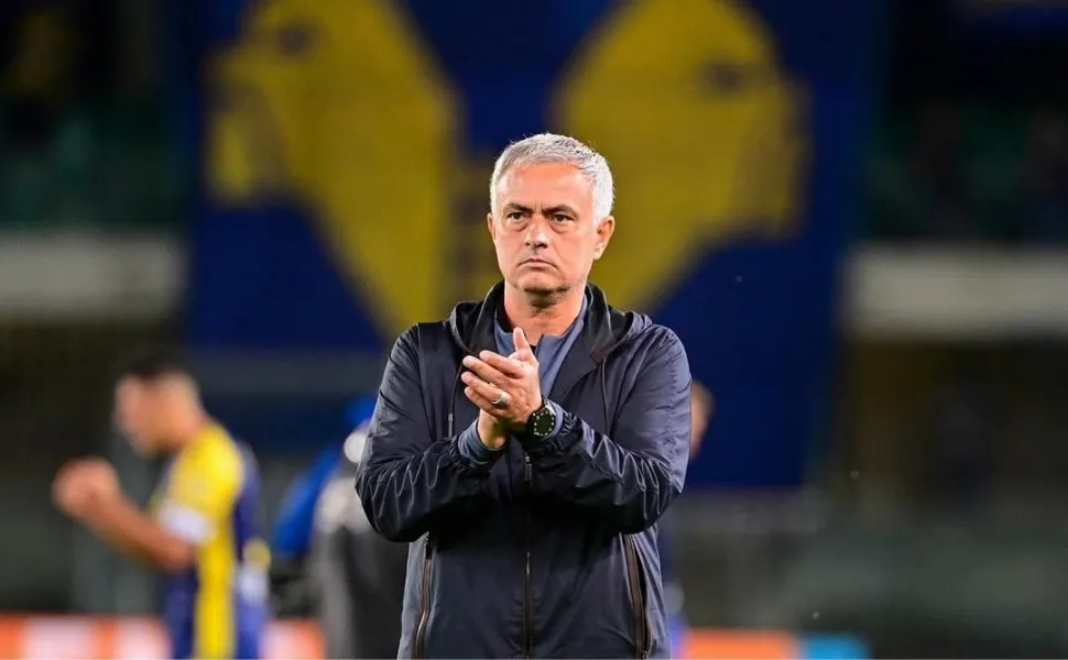 Mourinho elege favoritos; Ancelotti eleva Brasil na Copa
