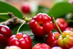 Acerola pode fortalecer sua imunidade muito mais do que você pensa