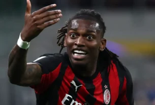 Milan exige R$250 mi por Rafael Leão