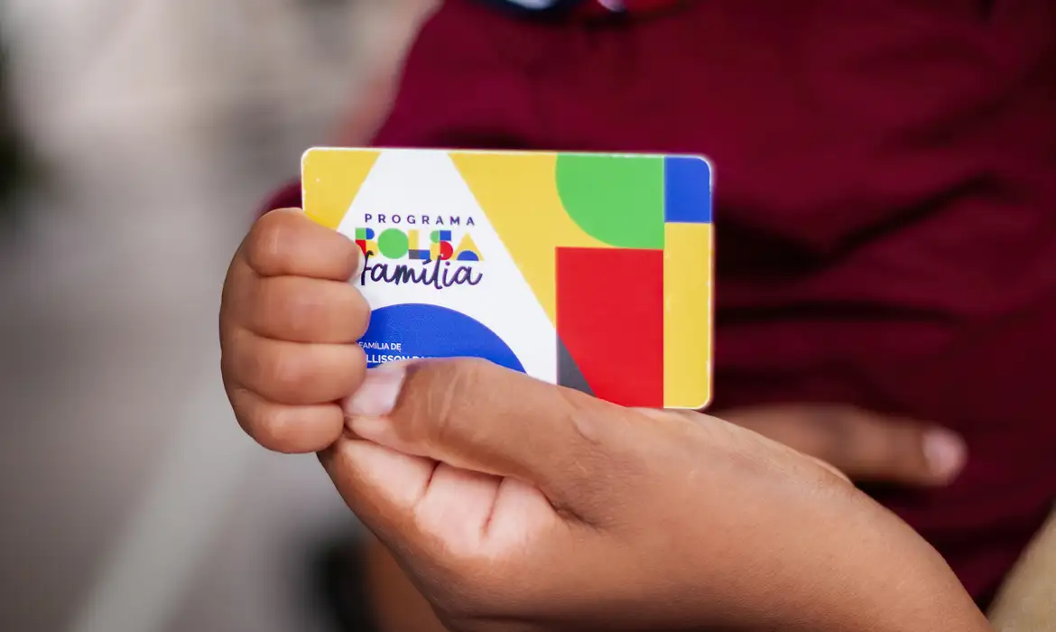 Biometria no Bolsa Família: Acesso seguro ao seu benefício.